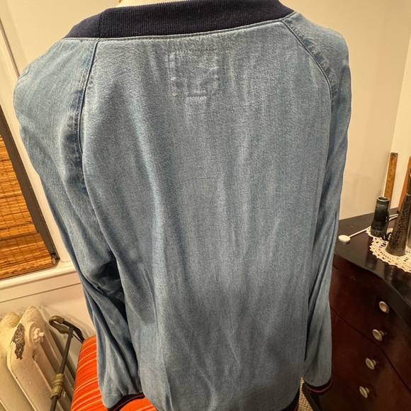 American Eagle Denim Blue Women's Top - Picture 5 of 8